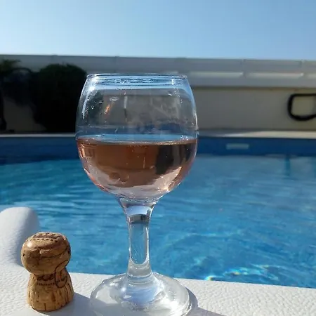 Апартаменты 2 Blue Island Lagoon Dherinia